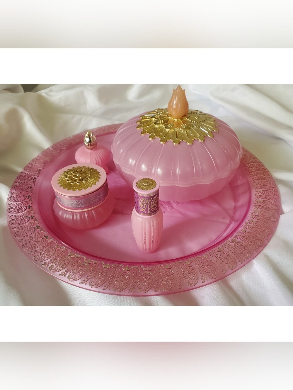 Vintage AVON Elusive Pink & Gold Vanity Beauty Powder Puff Perfume Set 1980s